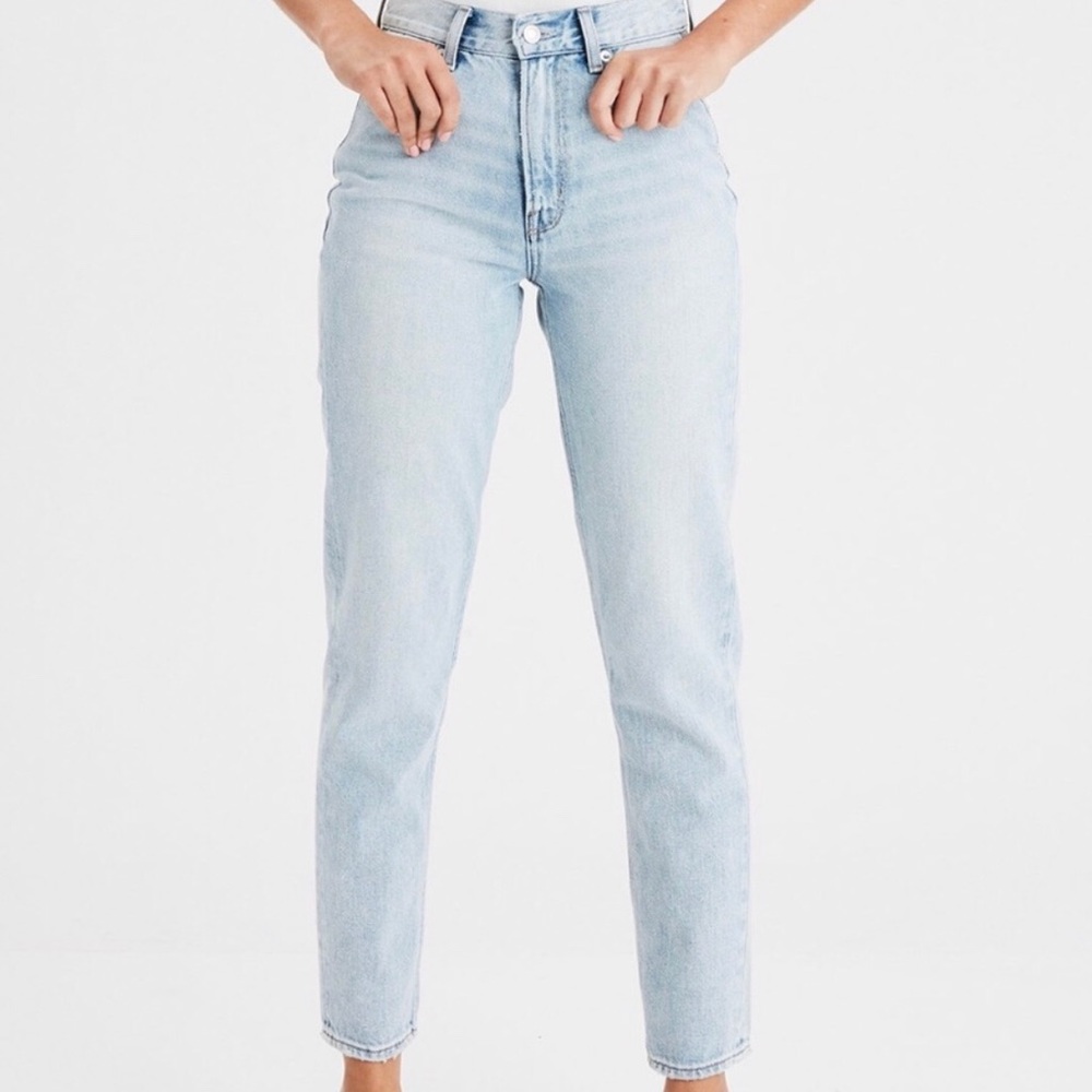 American Eagle mom jeans